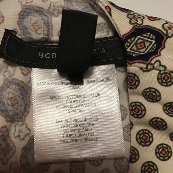 BCBG Maxazria tunic top sleeveless paisley print multicolor - Picture 7 of 8